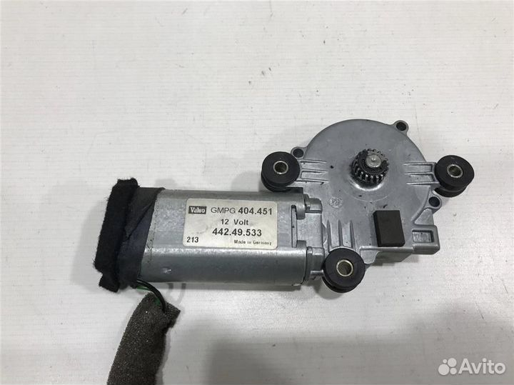 Моторчик люка Volvo XC90 1