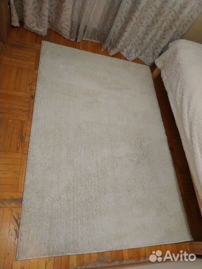 Ковёр 210 * 140 белый