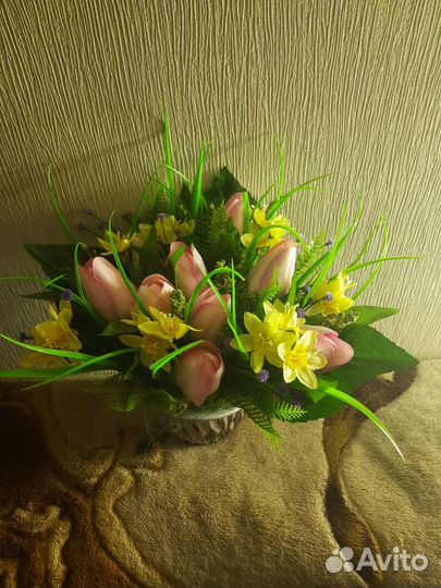 Корзина с цветами