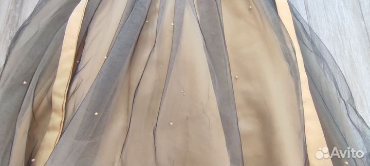 Нарядное платье для девочки 128 134