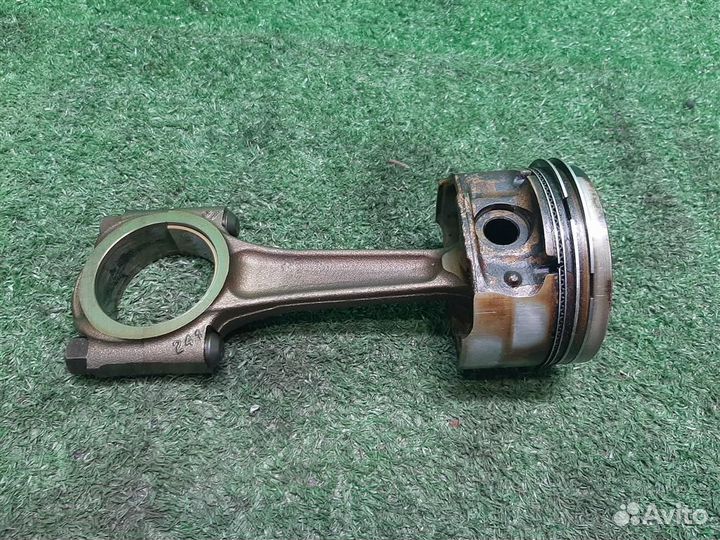 Поршень с шатуном Citroen C4 2006