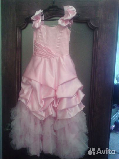 Нарядное платье для девочки
