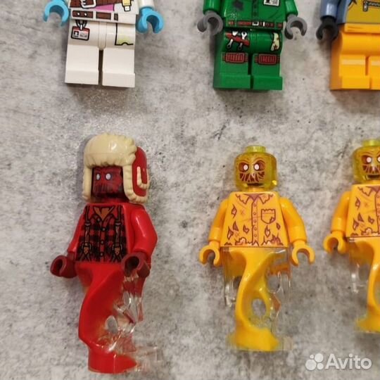 Lego минифигурки Hidden Side