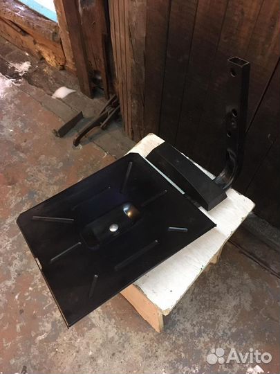 Крепеж для телевизора