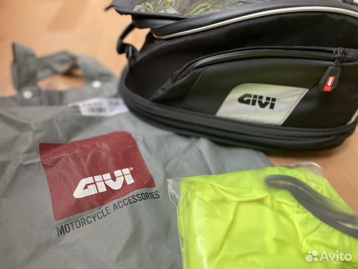 Сумка на бак Givi XS307 Tanklock