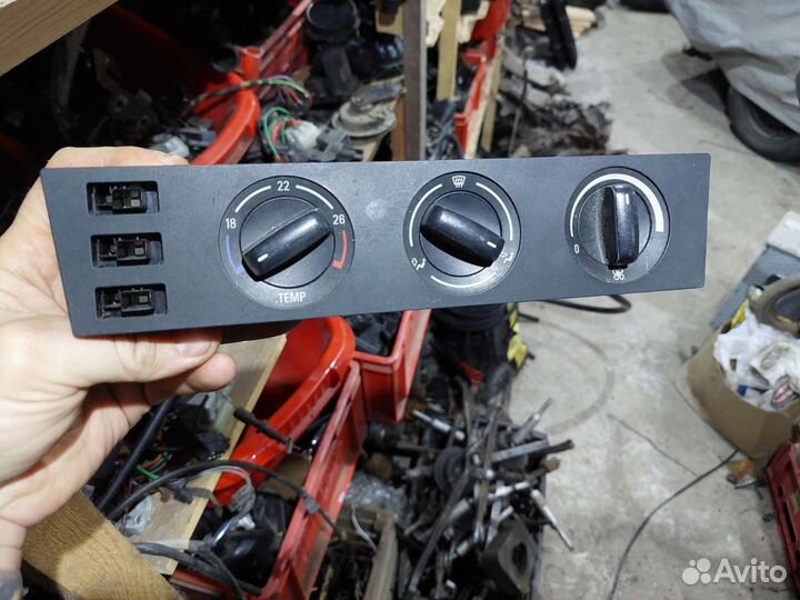 Бмв Е39 панель печки, крутилки
