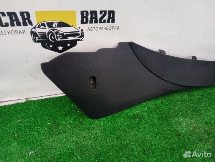 Накладка центральной консоли левая L