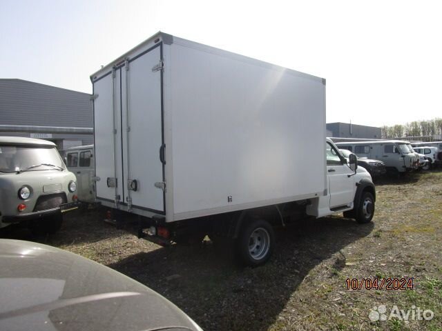 УАЗ Профи 2.7 МТ, 2024