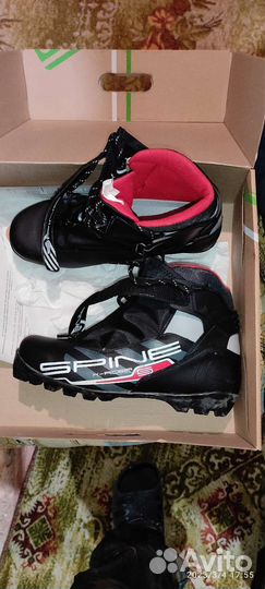 Лыжные ботинки 43 размер