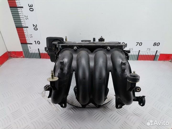 Коллектор впускной для Audi A3 8L 06A133203DR