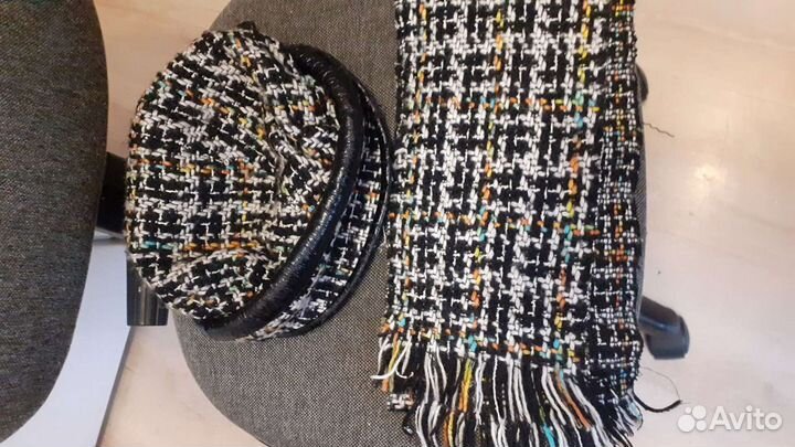 Шапки и шарфы женские