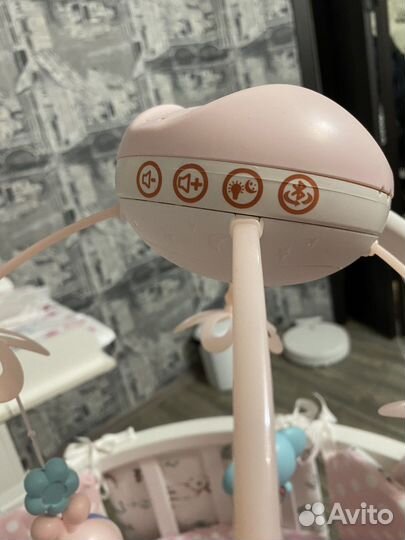 Мобиль на кроватку/ночник/проектор/карусель