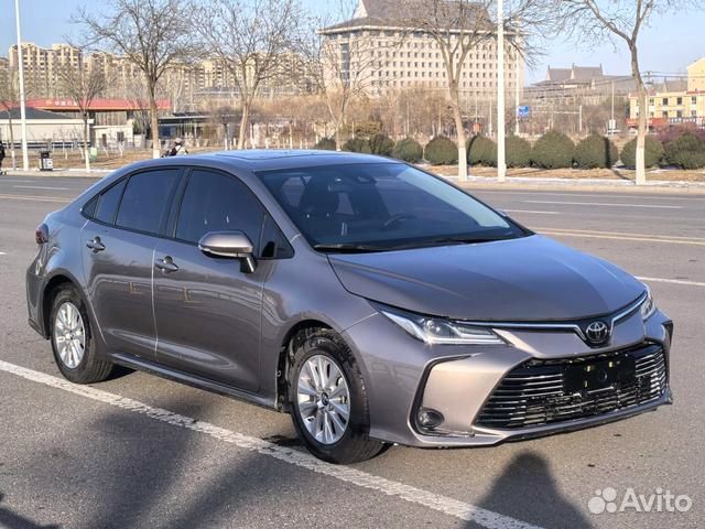 Toyota Corolla 1.2 CVT, 2021, 10 050 км