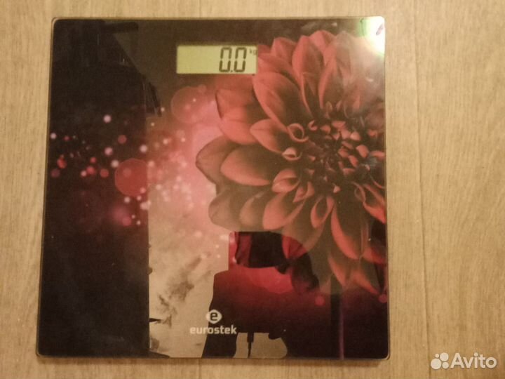 Купил новые вот и продаю