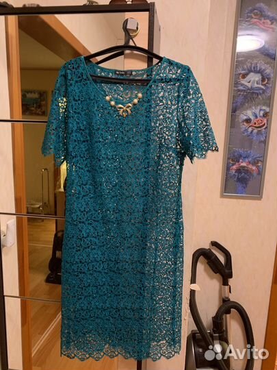 Платье нарядное 52 разм