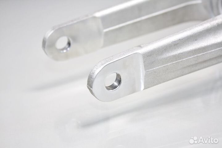 Пневмостойка Порше Панамера передняя правая оригин