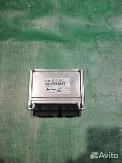 Блок управления пневмоподвеской Audi A8 D3 2004-10