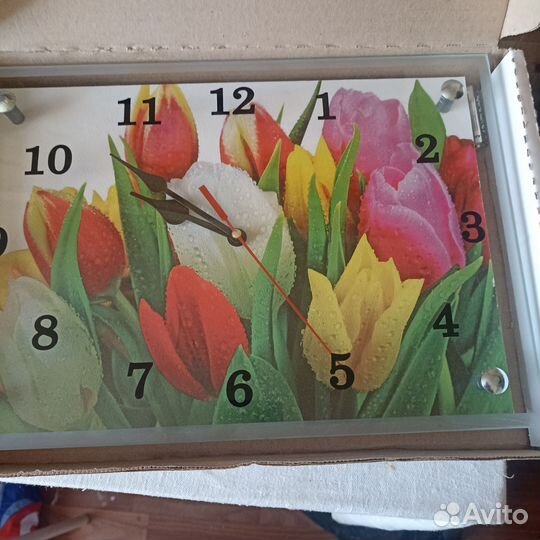 Часы настенные