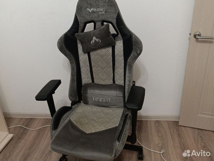 Компьютерное кресло