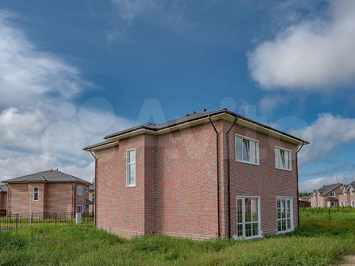 Дом 163 м² на участке 6 сот.