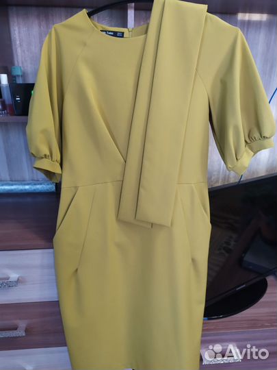 Нарядное платье