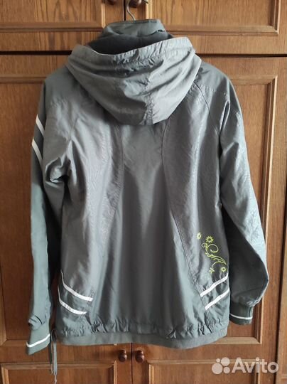 Спортивный костюм женский