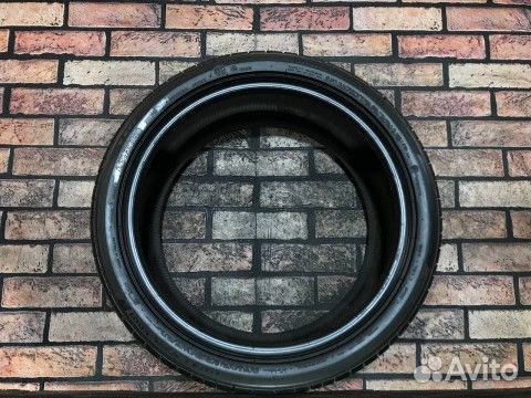 Bridgestone Potenza S001 245/35 R18 88Y