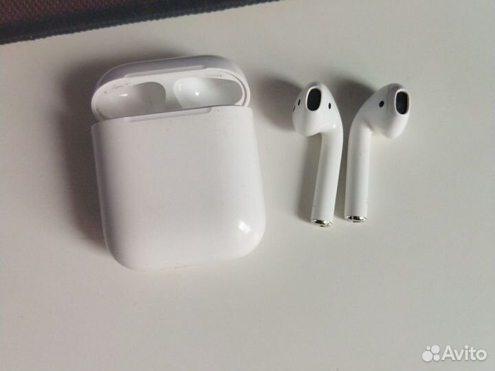 Наушники apple earpods lightning бу