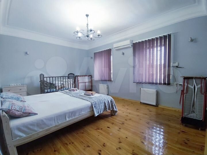 2-к. квартира, 50 м², 1/1 эт.