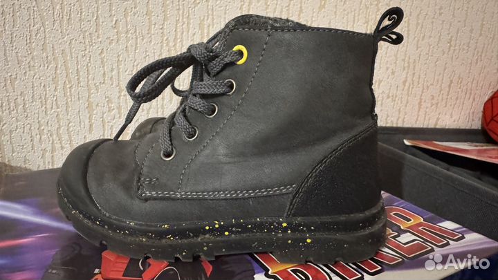 Ботинки демисезонные 26р для мальчика