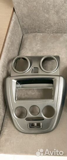 Накладка консоли панели приборов LADA