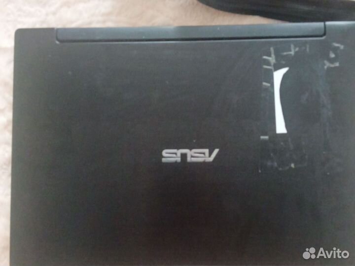 Ноутбук asus