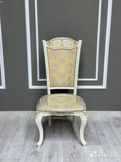 Кухонный стол,стулья / оплата при получении