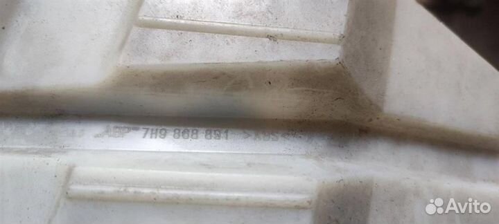 Накладка (кузов внутри) volkswagen Transporter T