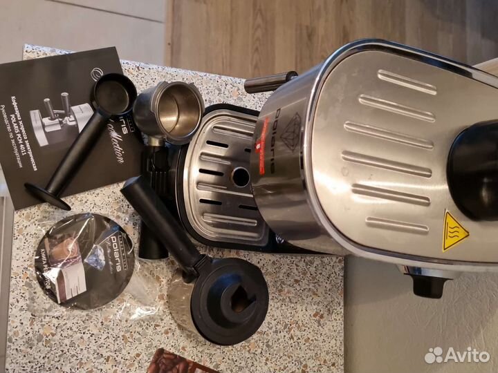 Продам отличную кофемашину polaris