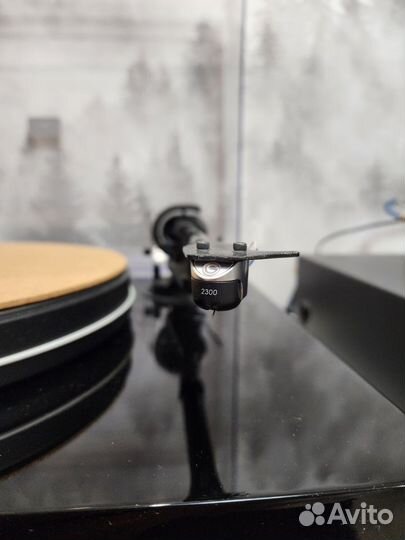 Виниловый проигрыватель Pro-Ject 2-Xperience Class