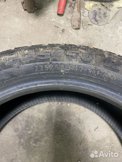 Formula Ice 225/50 R17 98