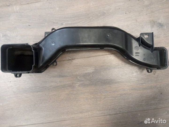 Воздуховод передний левый Bmw X5 4.8I E70 N62N
