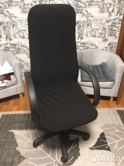 Компьютерное кресло