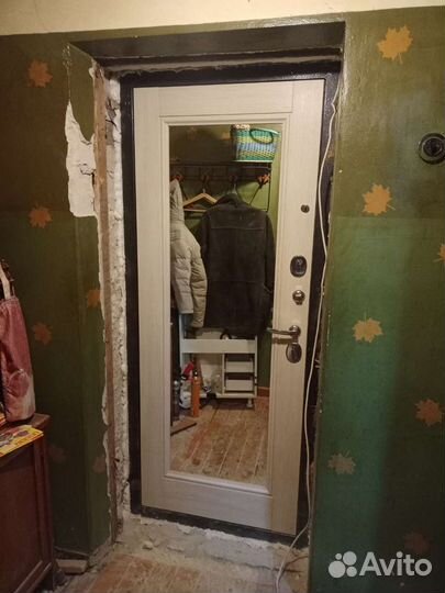 Установка входных дверей