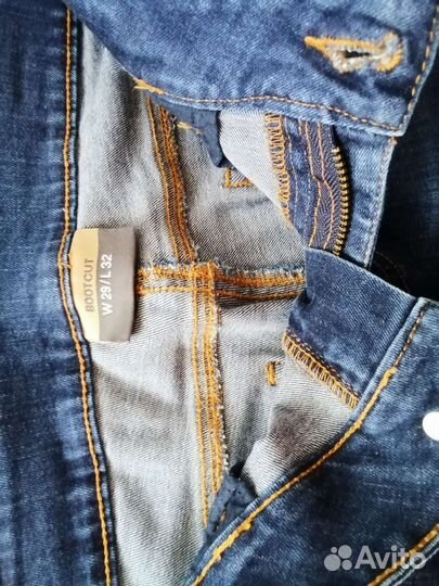 Джинсы фирм Bootcut