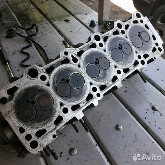 Головка двигателя фольксваген Т4 2.5тди ACV, AJT