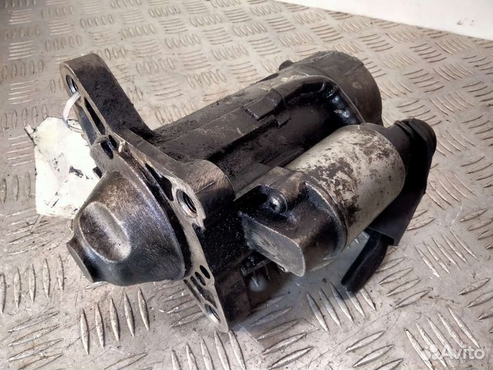 Стартер Mitsubishi Pajero 2.5