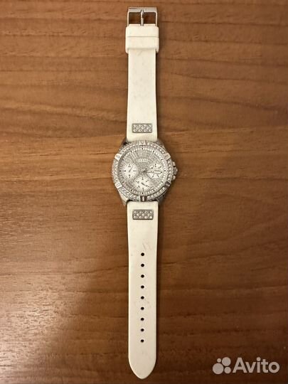 Наручные часы Guess