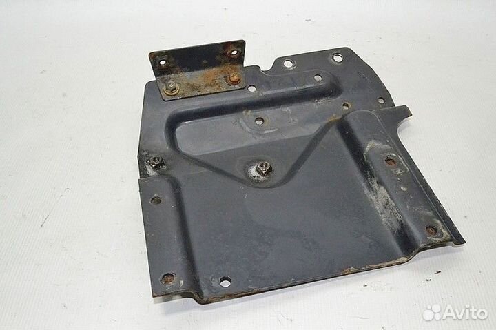 Кронштейн усилителя бампера, правый scania R-Series (01.04)