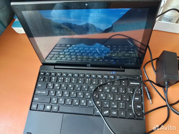 Планшет 2-в-1 на Windows citi 10 C302T