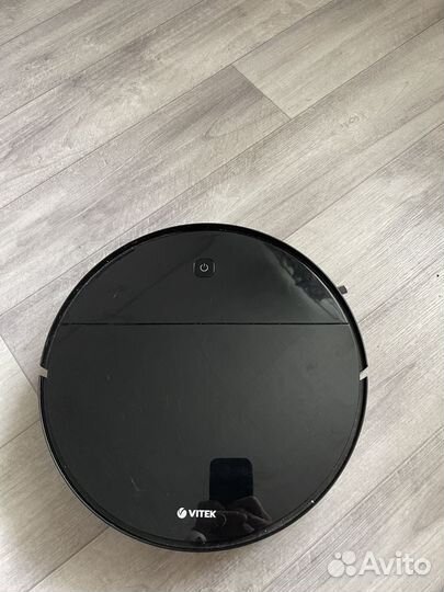 Робот пылесос vitek