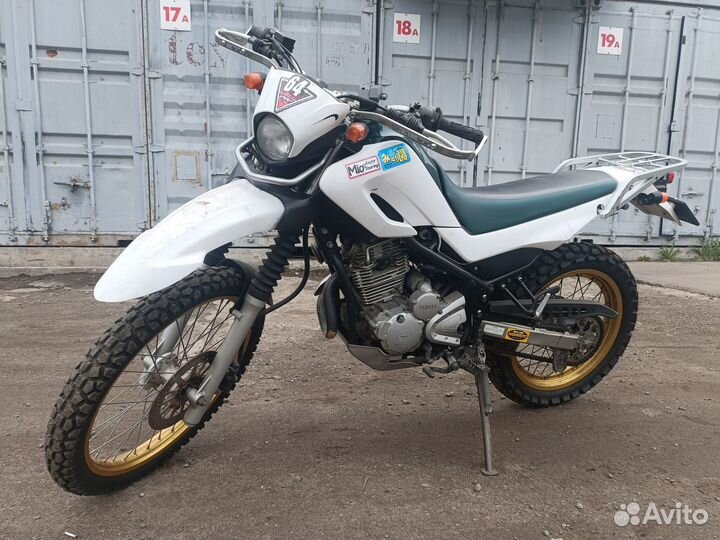Yamaha XT 250 serow