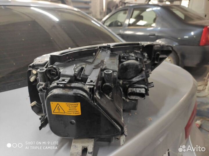 Ауди Q3 левая перед фара