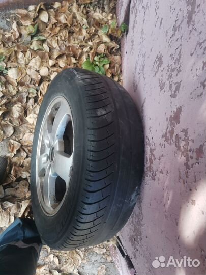 Запаса Шкода Октавия 2004 год R 15 диск ориг